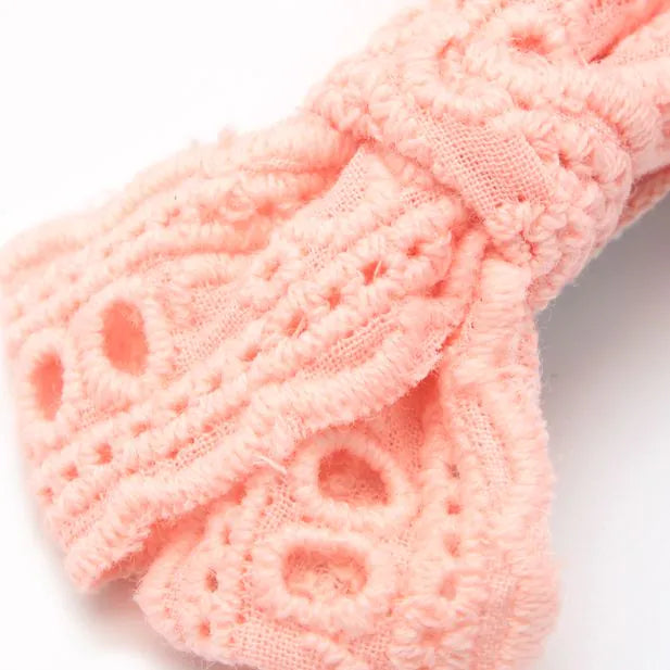 Pair Of 100% Cotton Broderie Anglaise Bow Clips